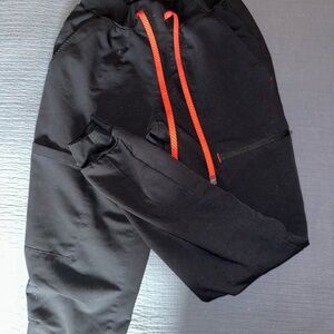 Black and Red Fabletics Scrub Joggers